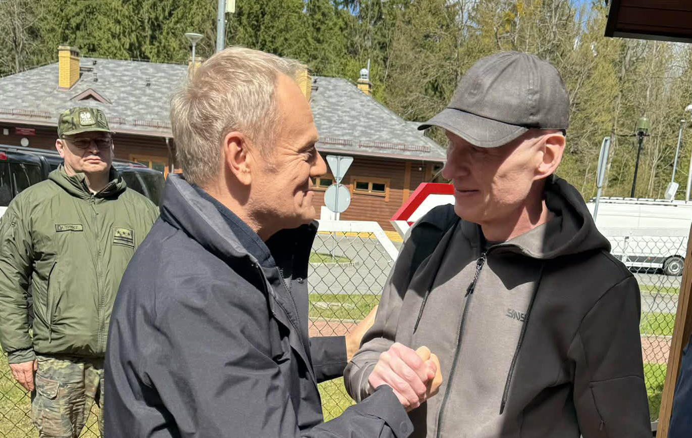 Reuters - პოლონეთმა და ბელარუსმა პატიმრები გაცვალეს - ბელარუსმა სახაროვის პრემიის ლაურეატი ჟურნალისტი ანდჟეი პოჩობუტი გაათავისუფლა