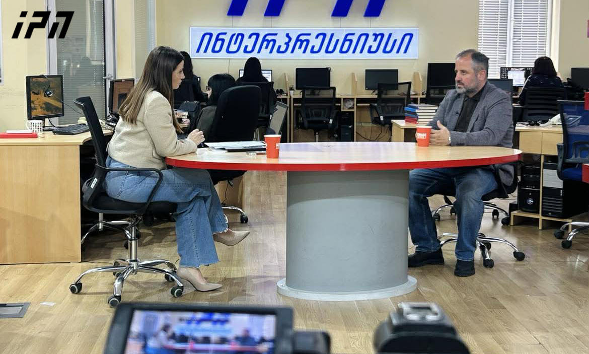 ვანო წერეთელი - მაინტერესებს, კარგად მცხოვრები კობახიძე, რომელსაც ძალიან მაღალი ხელფასი აქვს, სად ყიდულობს კვერცხს და ხორცს? მომხრე ვარ, წავიდეთ და ვიყიდოთ - ფასების კუთხით უნდა ველოდოთ უარესს, ამიტომ ბრაზი უნდა გადაიზარდოს ძალაში