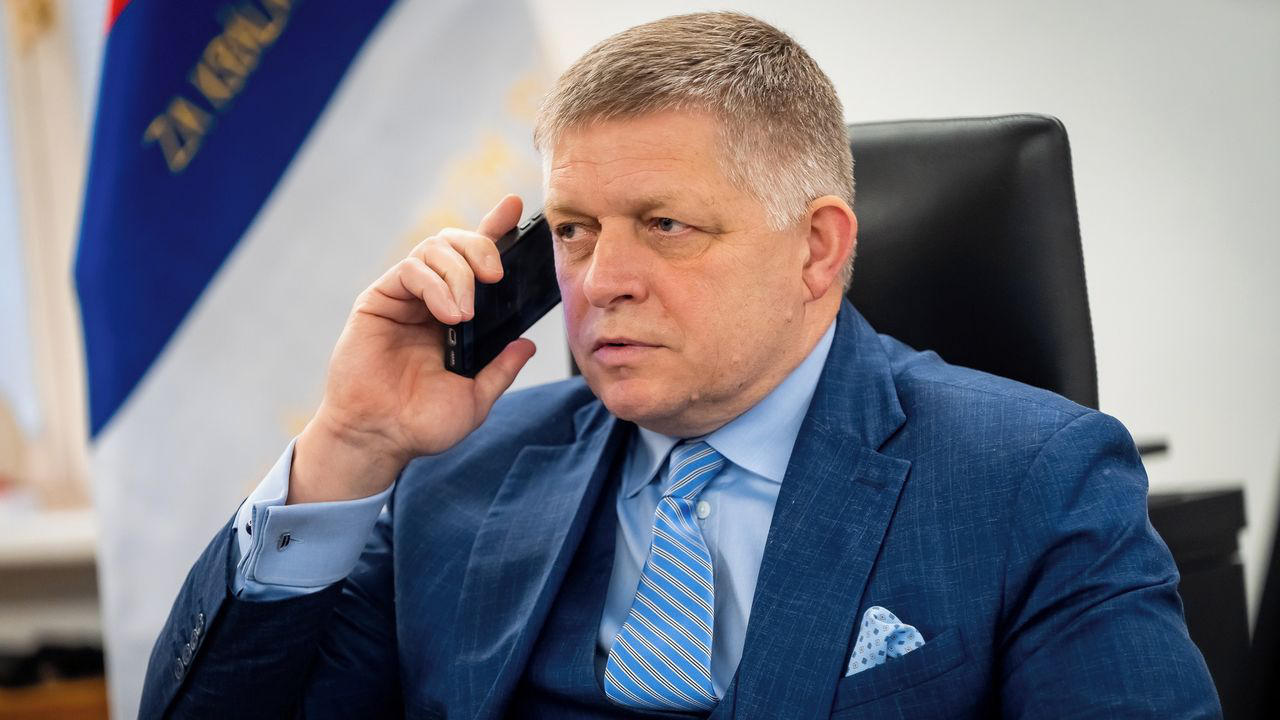 ჩეხეთის საგარეო საქმეთა სამინისტრო - ჩეხეთმა რობერტ ფიცოს 9 მაისს მოსკოვში გამგზავრებისთვის საჰაერო სივრცის გამოყენების ნებართვა მისცა