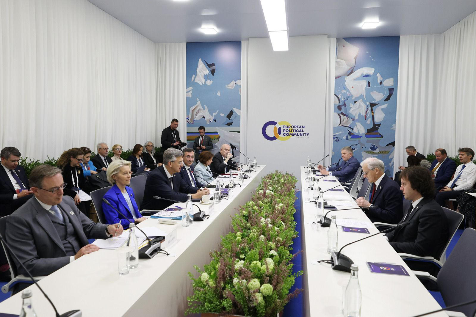 Irakli Kobakhidze participates in roundtable discussion - “Enhancing Connectivity and Economic Security” within the framework of the 8th EPC Summit