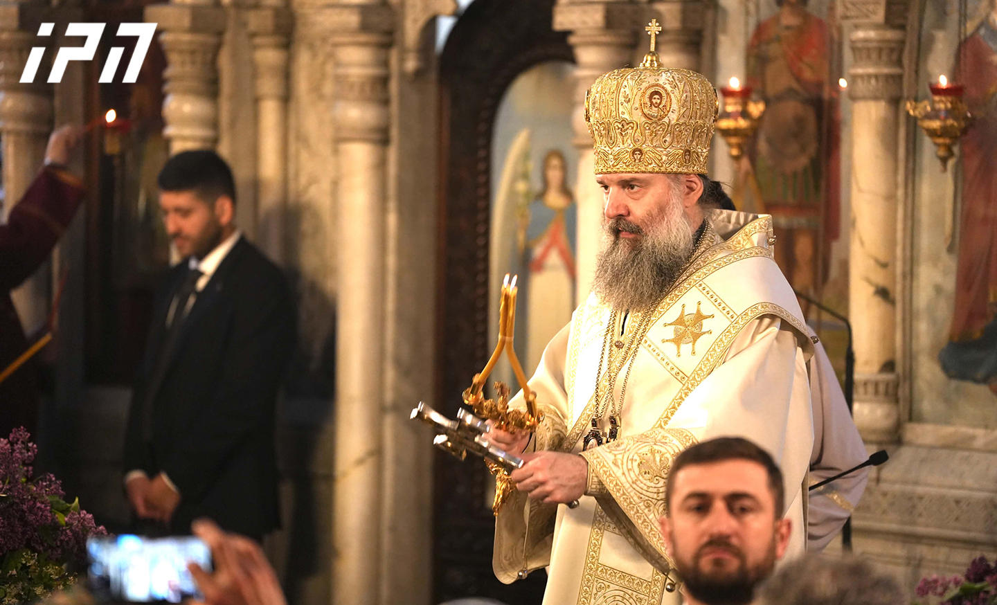 მეუფე შიო გიორგობის დღესასწაულთან დაკავშირებით ქაშვეთის ტაძარში სადღესასწაულო წირვას აღავლენს