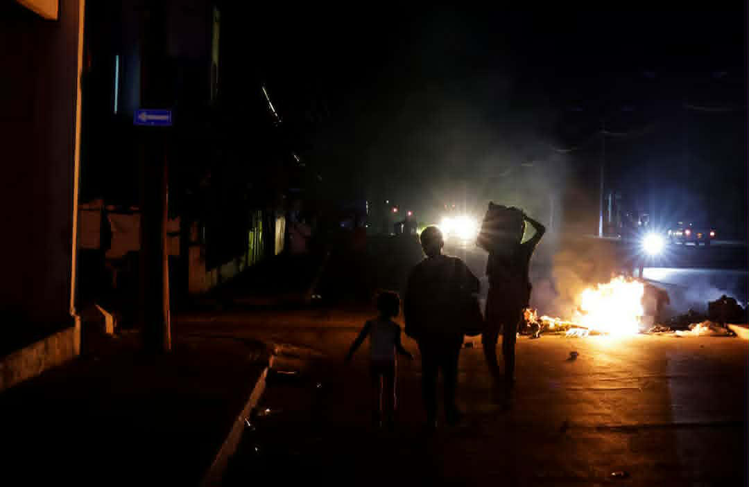 Reuters - აშშ-ის ბლოკადის ფონზე შექმნილი ელექტროენერგიის კრიზისის გამო კუბაზე საპროტესტო აქციები გაიმართა
