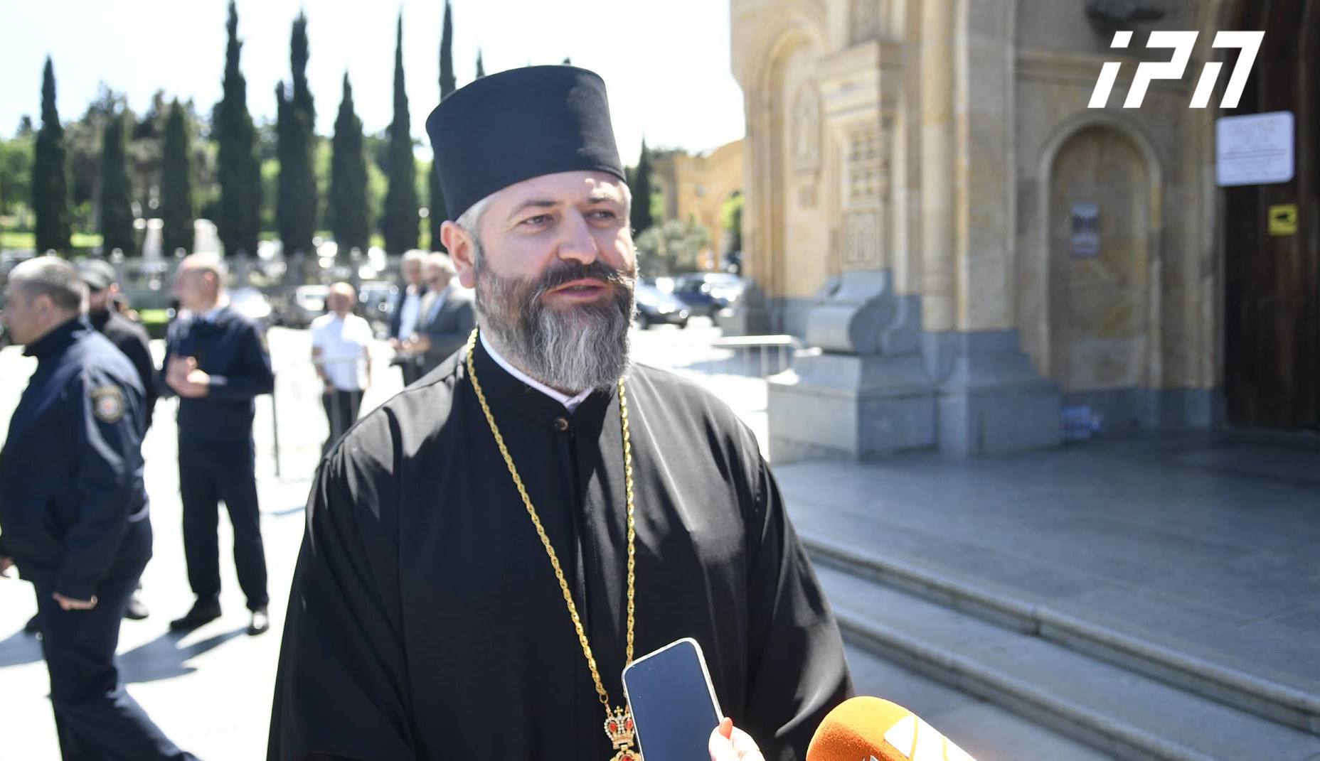დეკანოზი იაკობ მახნიაშვილი - ღირებულებების ცვეთა მოხდა თანამედროვე სამყაროში განზრახ, თუ პრობლემების გამო, ეკლესიამ ოჯახის გაგების, გააზრების არსის თამასა მაღლა ასწია - მადლობა ღმერთს, რომ ამაში ჩაერთო სახელმწიფოც
