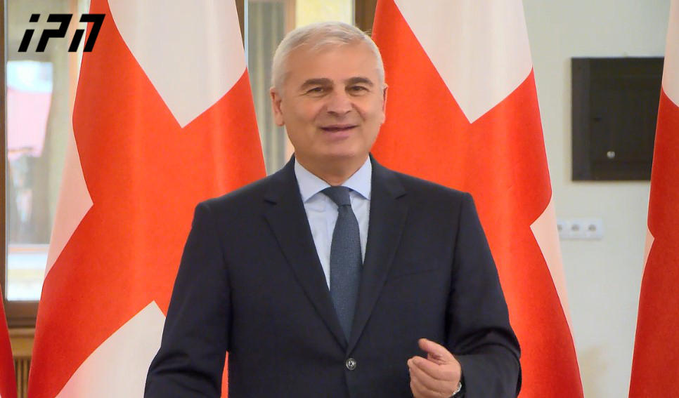 ირაკლი ქადაგიშვილი - პეტერ ფიშერი სააბაზანოში ან საძინებელ ოთახში თუ ვერ დაინახავს, არ ნიშნავს, რომ „დიფ სთეითი“ მსოფლიოში არ არსებობს და პოლიტიკური, ეკონომიკური, გეოპოლიტიკური თუ იდეოლოგიური გადაწყვეტილებების ჩამოყალიბებაში დომინანტი ძალა არ არის