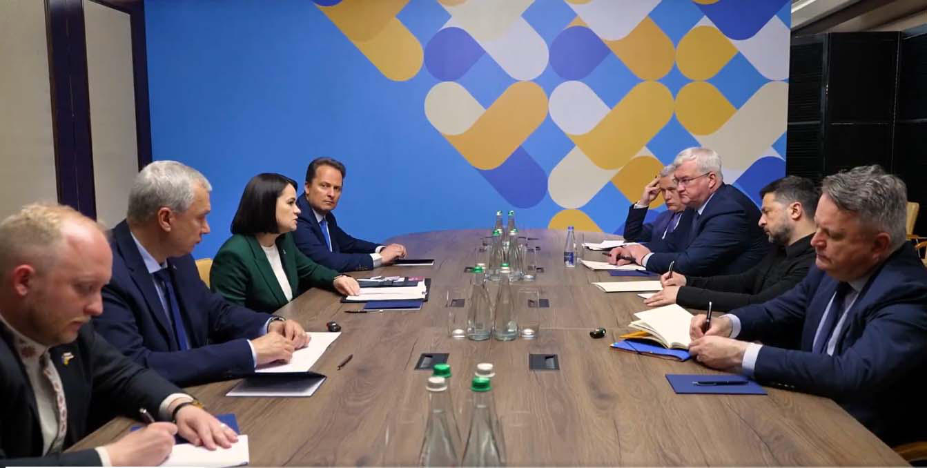 ვოლოდიმირ ზელენსკი სვეტლანა ტიხანოვსკაიას შეხვდა