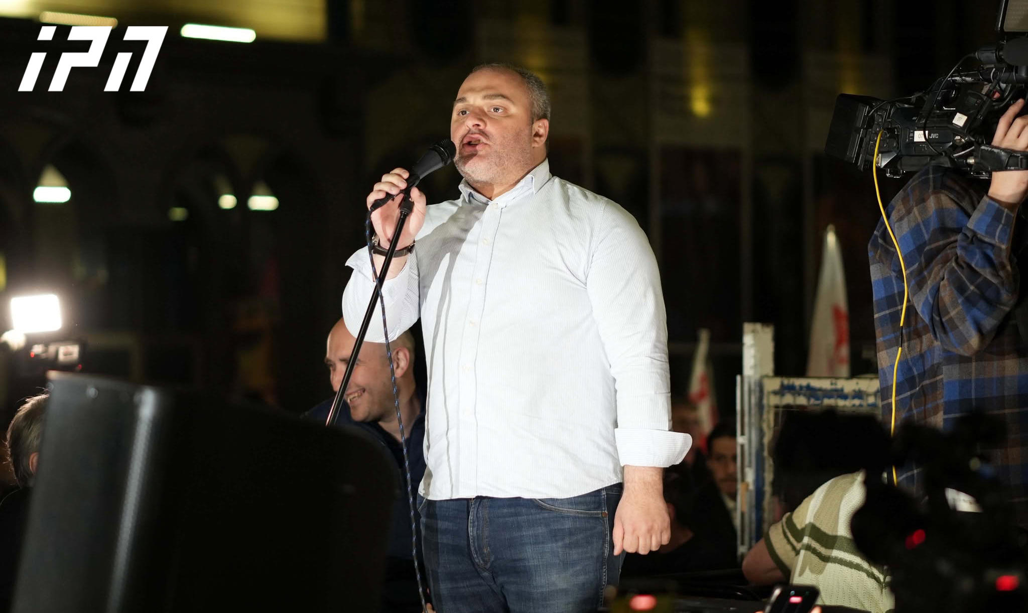 თენგო თევზაძე - მინდა გკითხოთ - ემიგრანტების, პოლიტიკური ლიდერების: ნიკა მელიას, ელენეს, მიშას, ლევანის და სხვების გარეშე არჩევნები იქნება სამართლიანი?! მამუკა ხაზარაძის, გიორგი გახარიას გარეშე არჩევნები იქნება თავისუფალი?