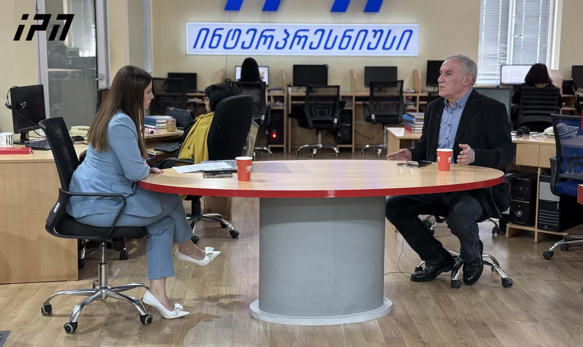 ნუგზარ წიკლაური - გუშინდელი აქცია ივანიშვილისთვის კოშმარული ამბავი იყო - მრავალი ათასი ადამიანის გამოსვლა ნიშნავს ალიანსის პოლიტიკის მხარდაჭერას - ივანიშვილს ვერ უშველის გამსახურდიასა და კოსტავასთან ერთად „ქარდზე” გამოფენა
