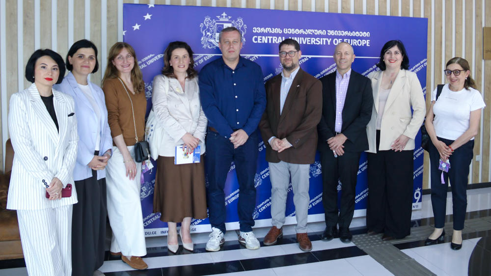 „ევროპის ცენტრალურ უნივერსიტეტს" აშშ-ის საელჩოს საჯარო დიპლომატიის განყოფილების ხელმძღვანელი ეწვია