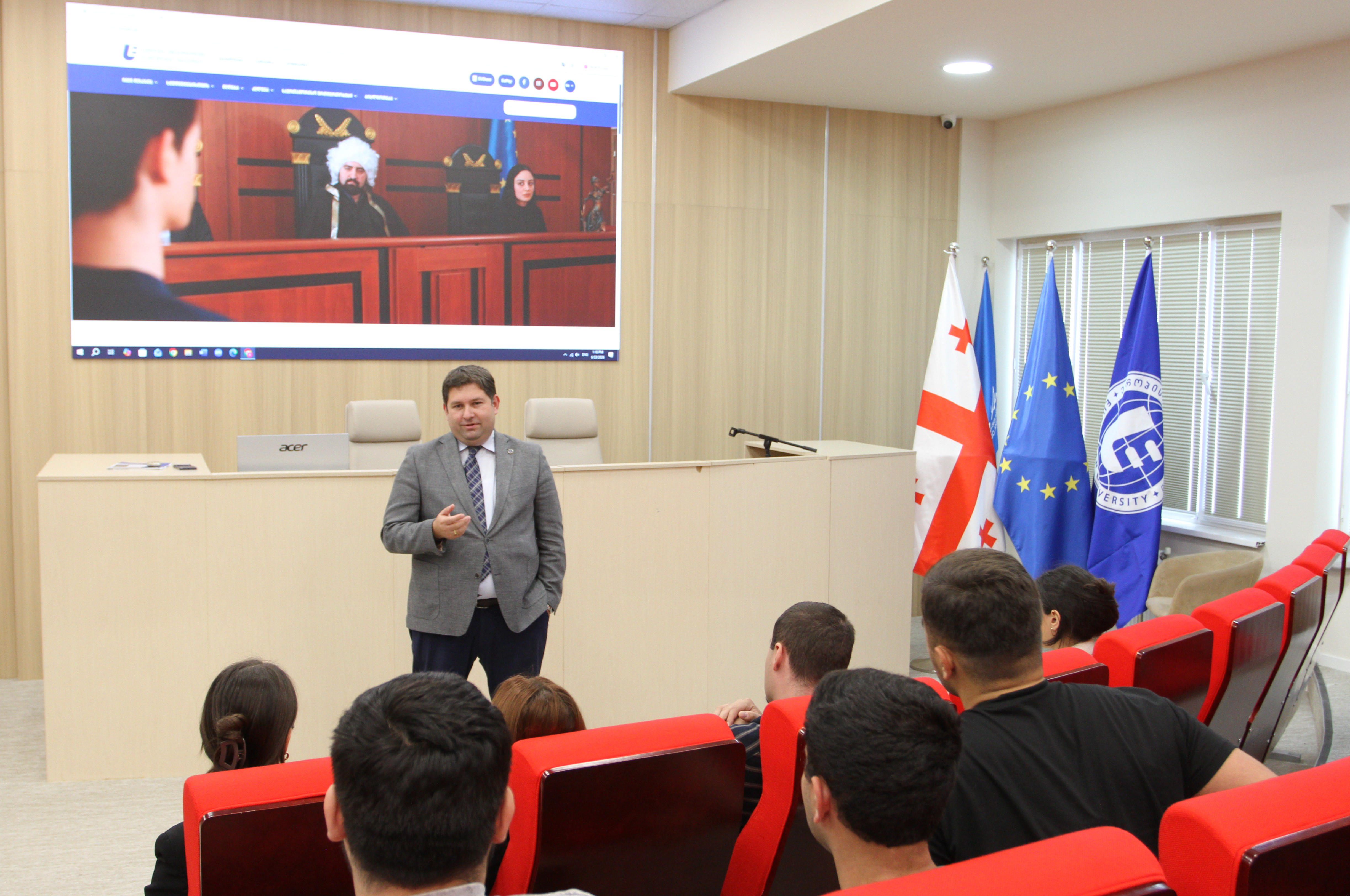 "ევროპის უნივერსიტეტში" საჯარო ლექცია თემაზე - "როგორ გავხდე ადვოკატი" გაიმართა