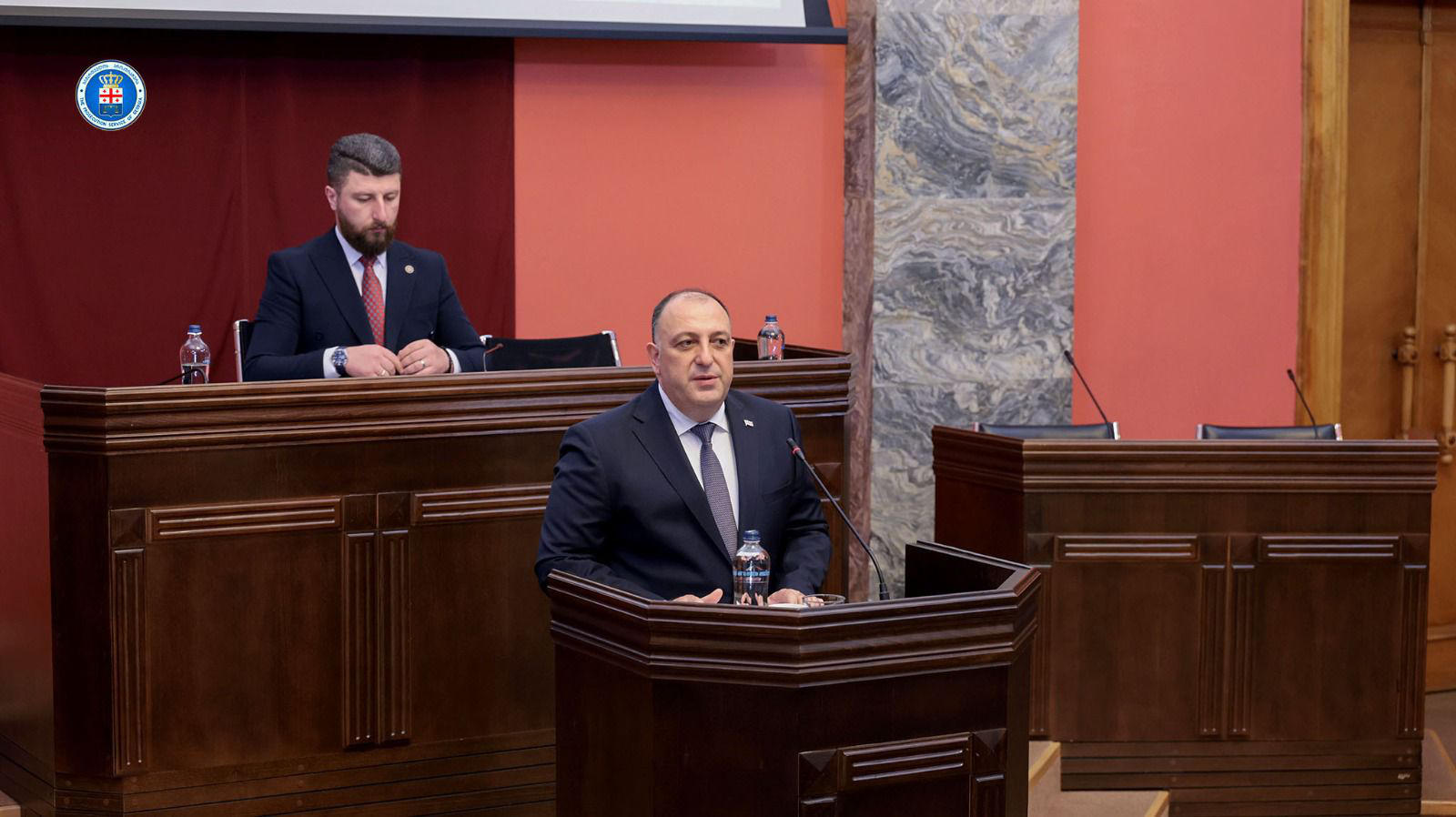 გიორგი გვარაკიძე - პროკურატურა, მის საგამოძიებო ქვემდებარეობას მიკუთვნებულ დანაშაულებზე სრული მოცულობით გამოძიების ჩატარების უფლებამოსილებით, მნიშვნელოვან როლს ასრულებს ქვეყანაში დანაშაულების გამოვლენასა და ეფექტიან სამართლებრივ რეაგირებაში