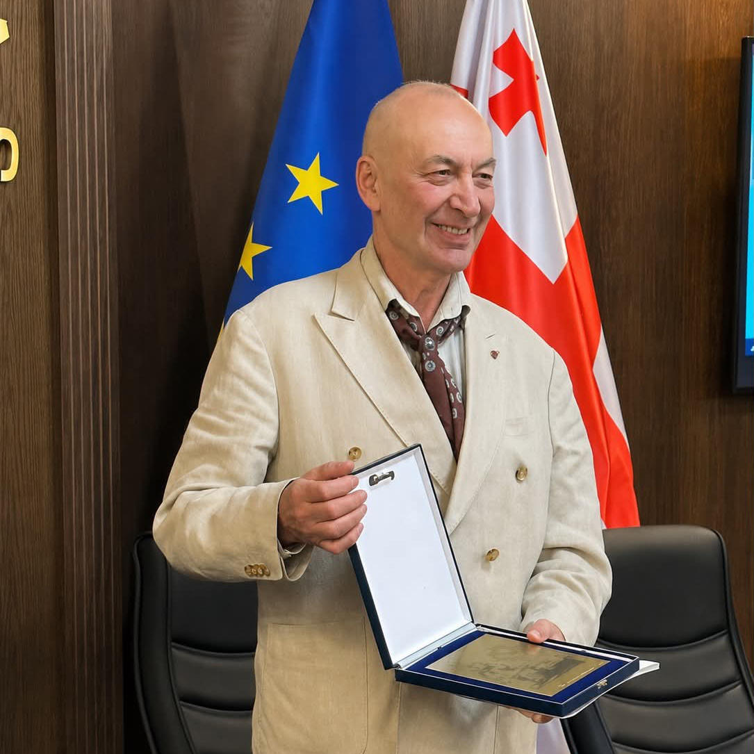 დავით მაღრაძე პარმის ბურბონთა სამეფო ოჯახმა საზეიმო ვახშამზე მიიწვია