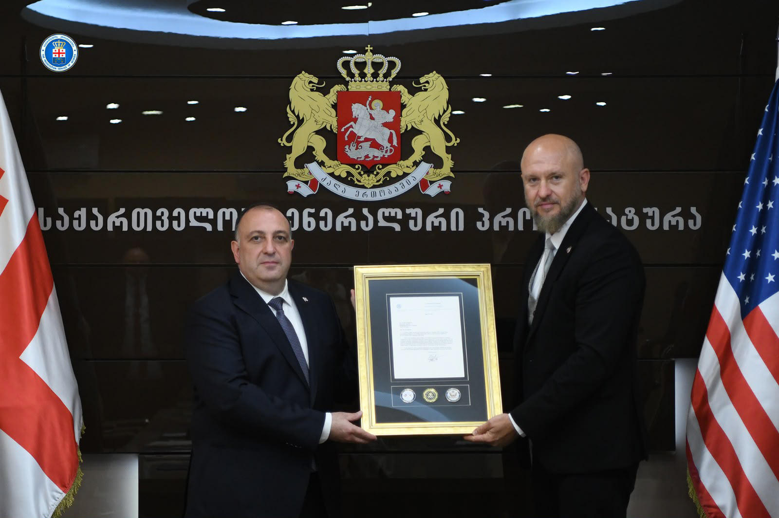 საქართველოს გენერალური პროკურორი გიორგი გვარაკიძე FBI-ის თბილისის ოფისის ხელმძღვანელს ალექს თიგაის შეხვდა
