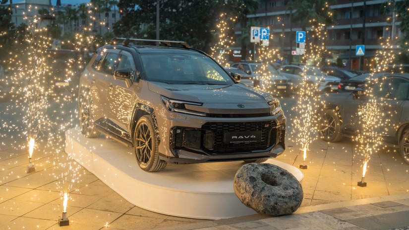 „ტოიოტა ცენტრი ბათუმმა“ ახალი Toyota RAV4 ოფიციალურად წარადგინა