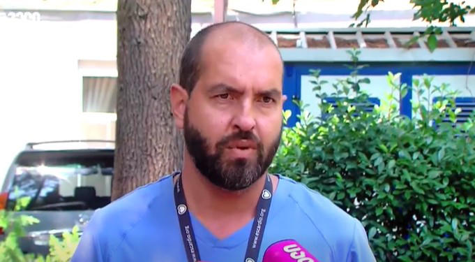 ექიმის ინფორმაციით, ვერაზე მომხდარი მკვლელობისა და დაჭრის ფაქტზე დაკავებულ ნიკა კაპანაძეს, კლინიკაში შეყვანისას თითი ამპუტირებული ჰქონდა
