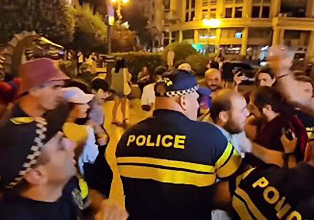 10 persons arrested near Tbilisi City Assembly building for holding "offensive banners"