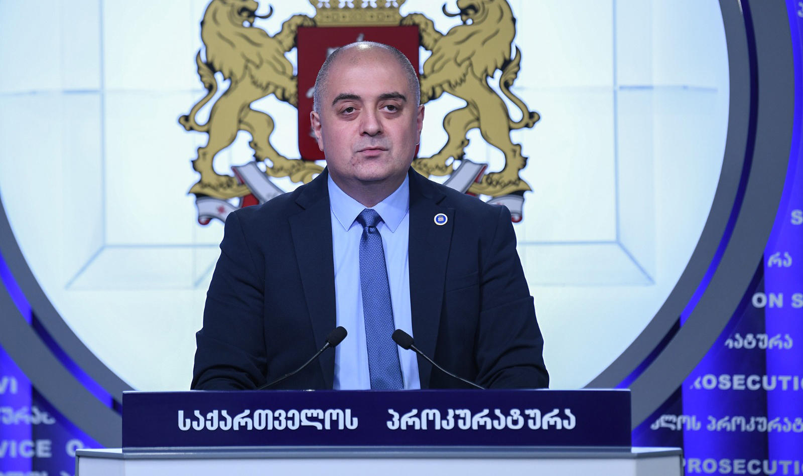 პროკურატურა ირაკლი ღარიბაშვილისთვის წარდგენილ ახალ ბრალდებაზე - დიდი ოდენობით ქრთამის აღების ფაქტზე გამოძიებას ინფორმაცია ვასილ მხეიძემ მიაწოდა - გამოძიებასთან ითანამშრომლა ჯუანშერ ბურჭულაძემაც
