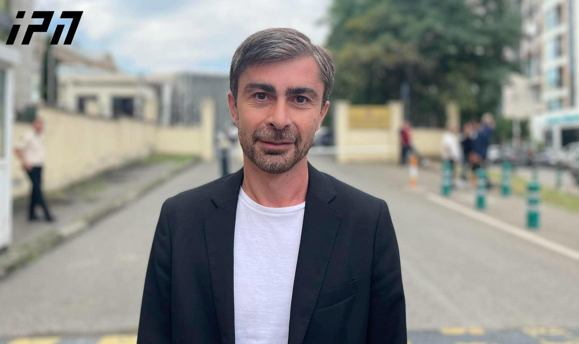თამაზ მთივლიშვილის მკვლელობაში ბრალდებული გიორგი პაპაშვილის ადვოკატი - თვითმხილველებმა რადიკალურად შეცვალეს გამოძიებისთვის თავის დროზე მიწოდებული ინფორმაცია და უამრავი ახალი დეტალი შემოიტანეს - ვაპირებთ მომდევნო სხდომაზე პაპაშვილი დავკითხოთ