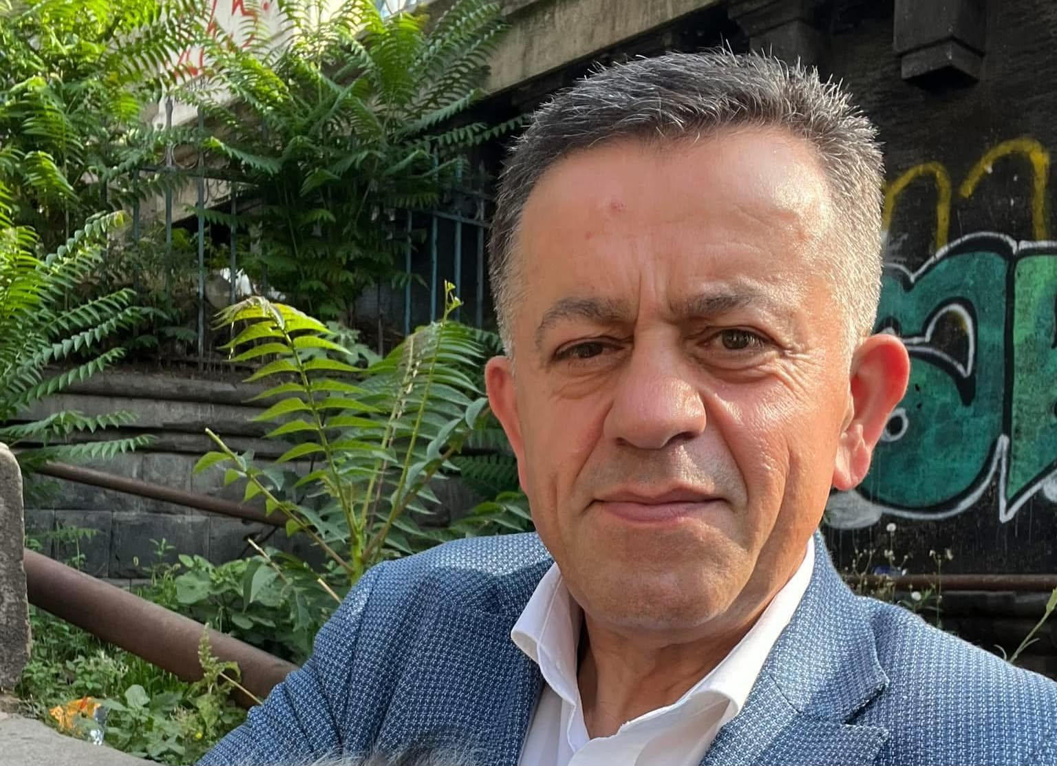 ტიკ-ტოკერი ზურაბ კენჭიაშვილი სოციალური ქსელით მოქალაქეების შეურაცხყოფის ფაქტზე დააკავეს და 20-დღიანი ადმინისტრაციული პატიმრობა შეუფარდეს