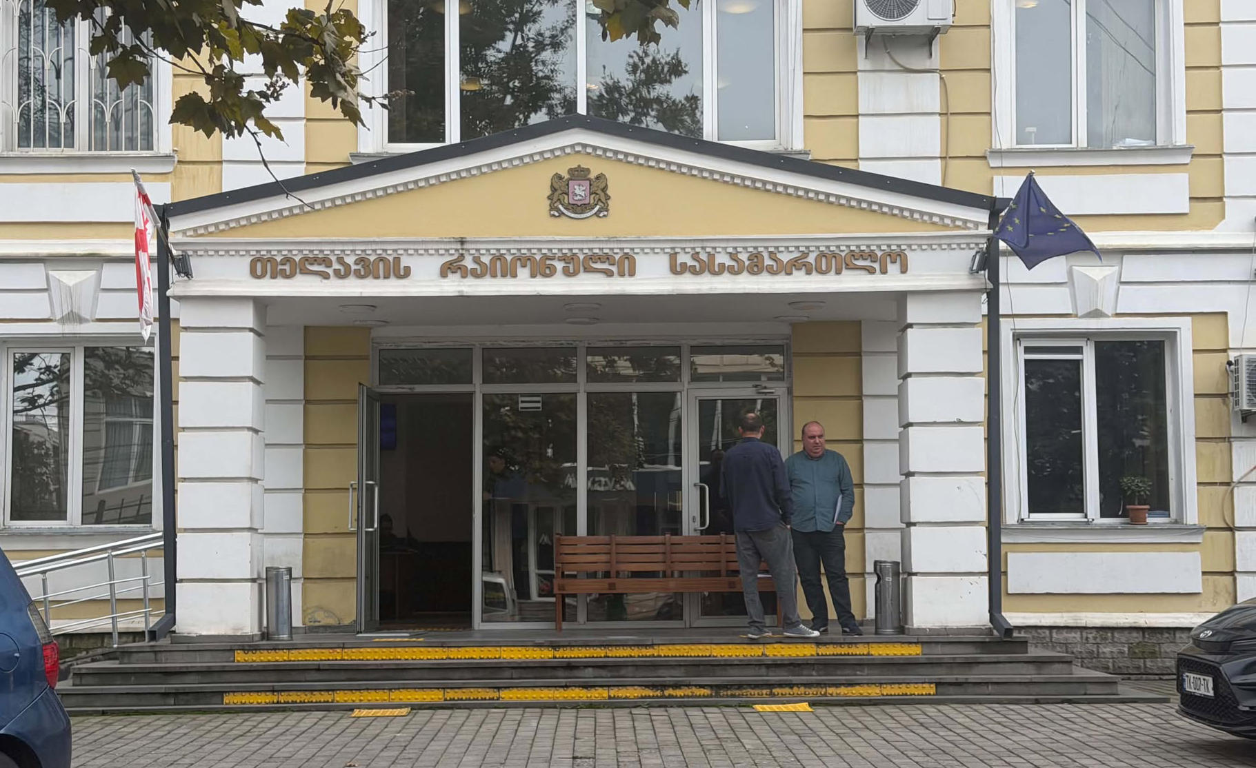 თელავის რაიონულმა სასამართლომ სოციალურ ქსელში კახა კალაძის სიტყვიერი შეურაცხყოფისთვის მოქალაქეს 1500 ლარიანი ჯარიმა დააკისრა