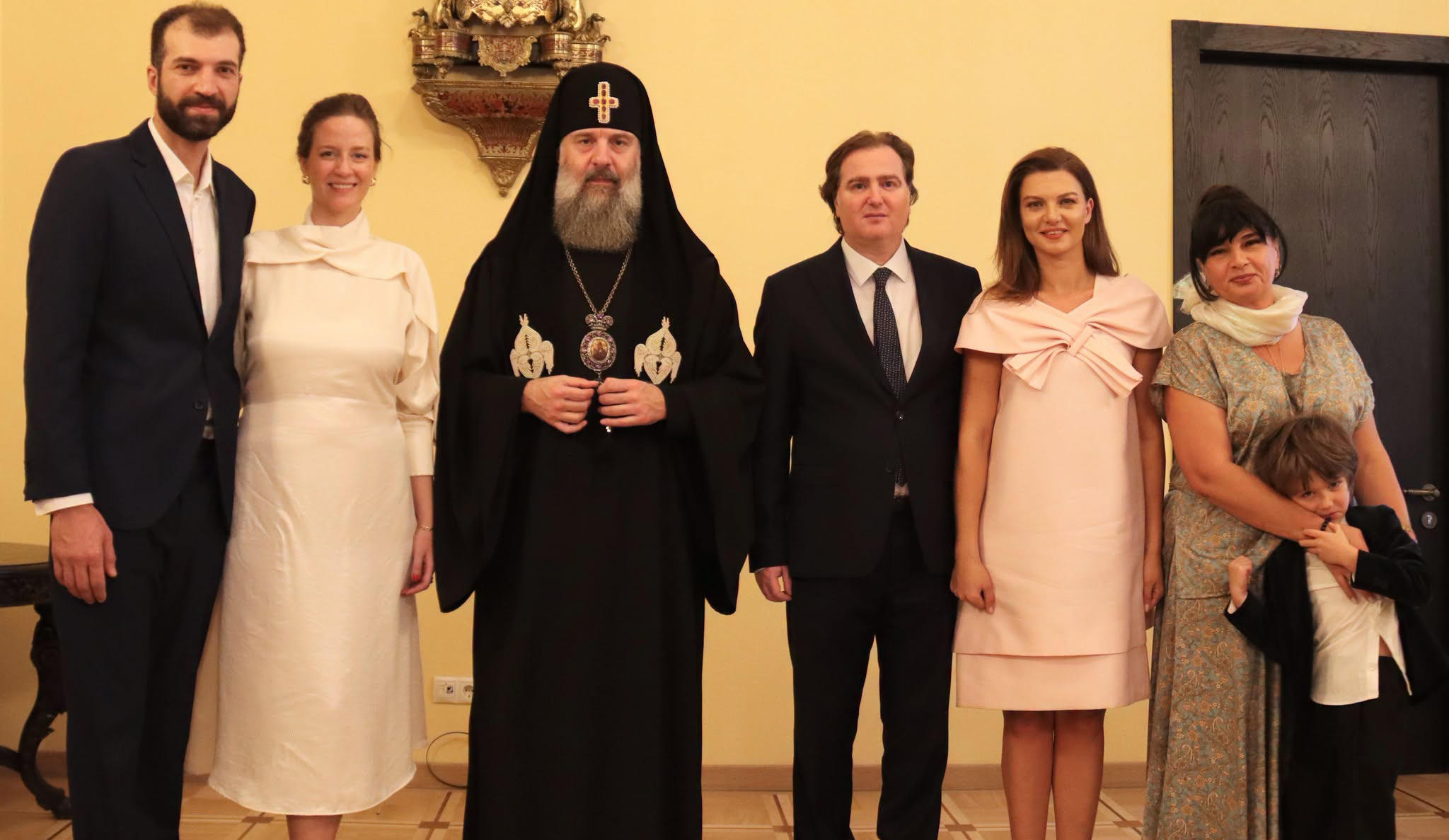 ბაგრატიონთა სამეფო გვარის წარმომადგენლები და მათი ოჯახის წევრები საქართველოს საპატრიარქოს ეწვივნენ