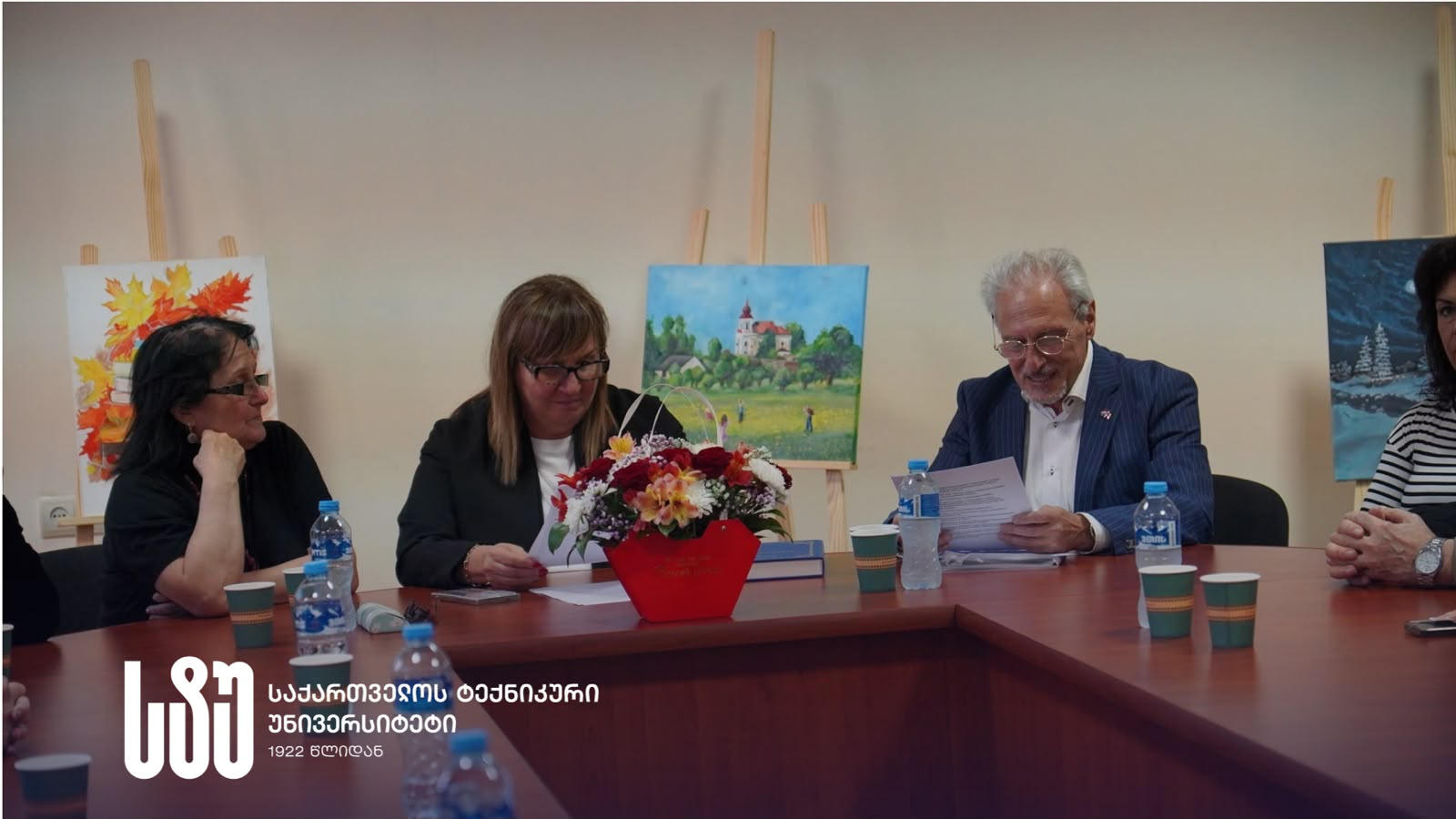 საქართველოს ტექნიკურ უნივერსიტეტში მწერალ და მთარგმნელ არჩილ ჯავახაძესთან შეხვედრა გაიმართა