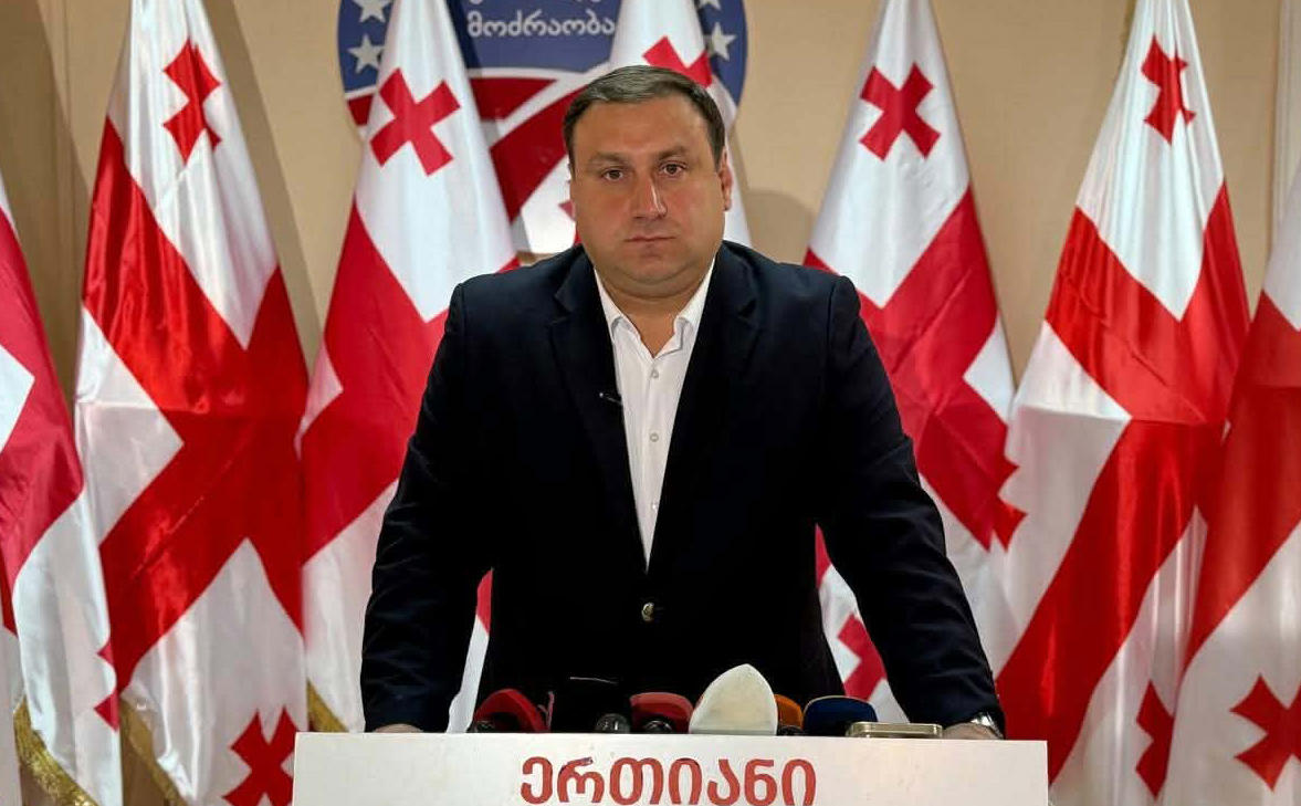 ლაშა ფარულავა - 41-ჯერ აღემატება „ოცნების“ მაღალჩინოსნების ანაზღაურება პენსიას - ეს არის სოციალური უფსკრული, უთანასწორობა და უსამართლობა, რომელზეც პასუხისმგებელი ბიძინა ივანიშვილია!