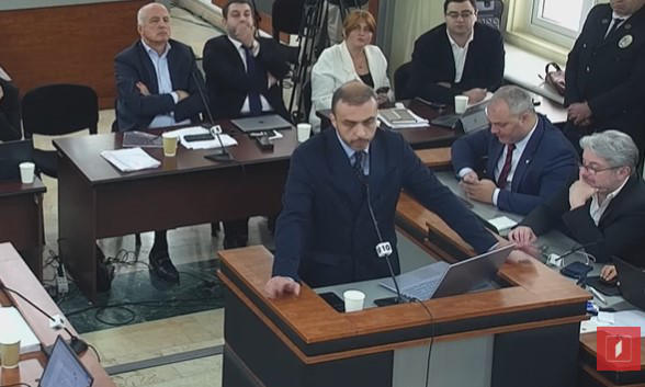 გიორგი სიორიძე - მიგვაჩნია, რომ ამ სარჩელის მიზანი არის ოპოზიციის გაქრობა ამ ქვეყნიდან, პარტიების აკრძალვა, მაგრამ ამავდროულად, მასში ჩადებულია სერიოზული ნაღმები ჩვენი ქვეყნის ტერიტორიული მთლიანობისთვის, საგარეო კურსისათვის
